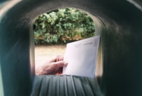 How to Use Retargeting to Supercharge Your Direct Mail Campaigns